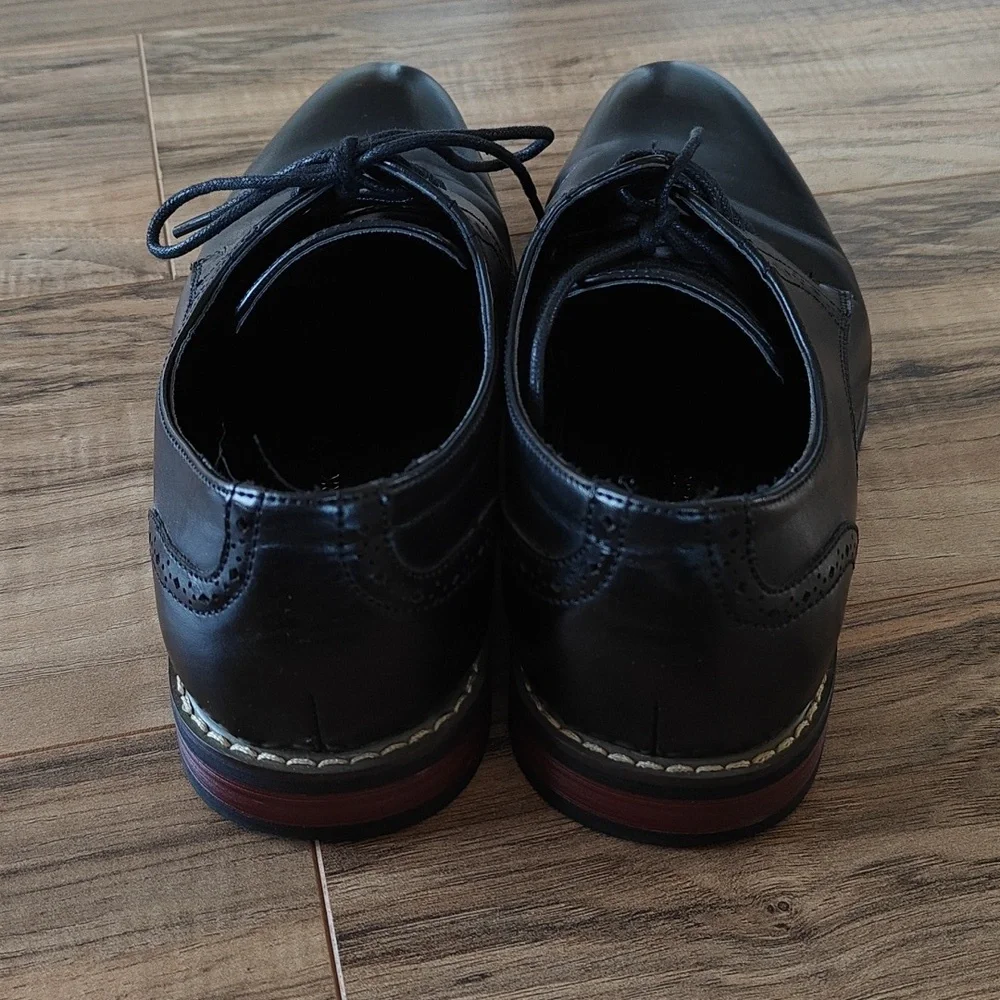 EUC Men's Dress Shoes